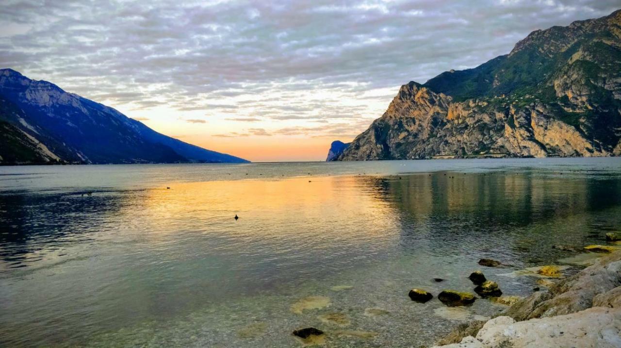 Appartamento Silvy Riva del Garda Exterior photo